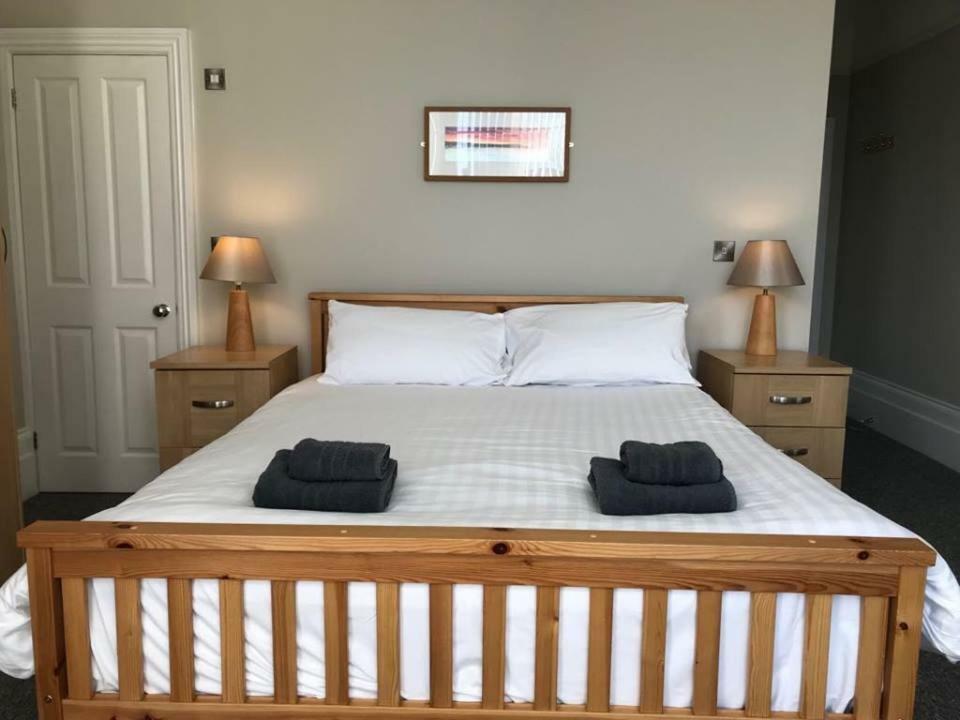 Cannon House Weston-super-Mare Extérieur photo